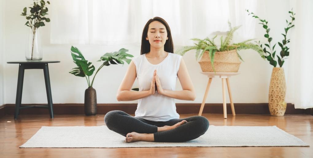 Lưu ý khi tập yoga sau sinh